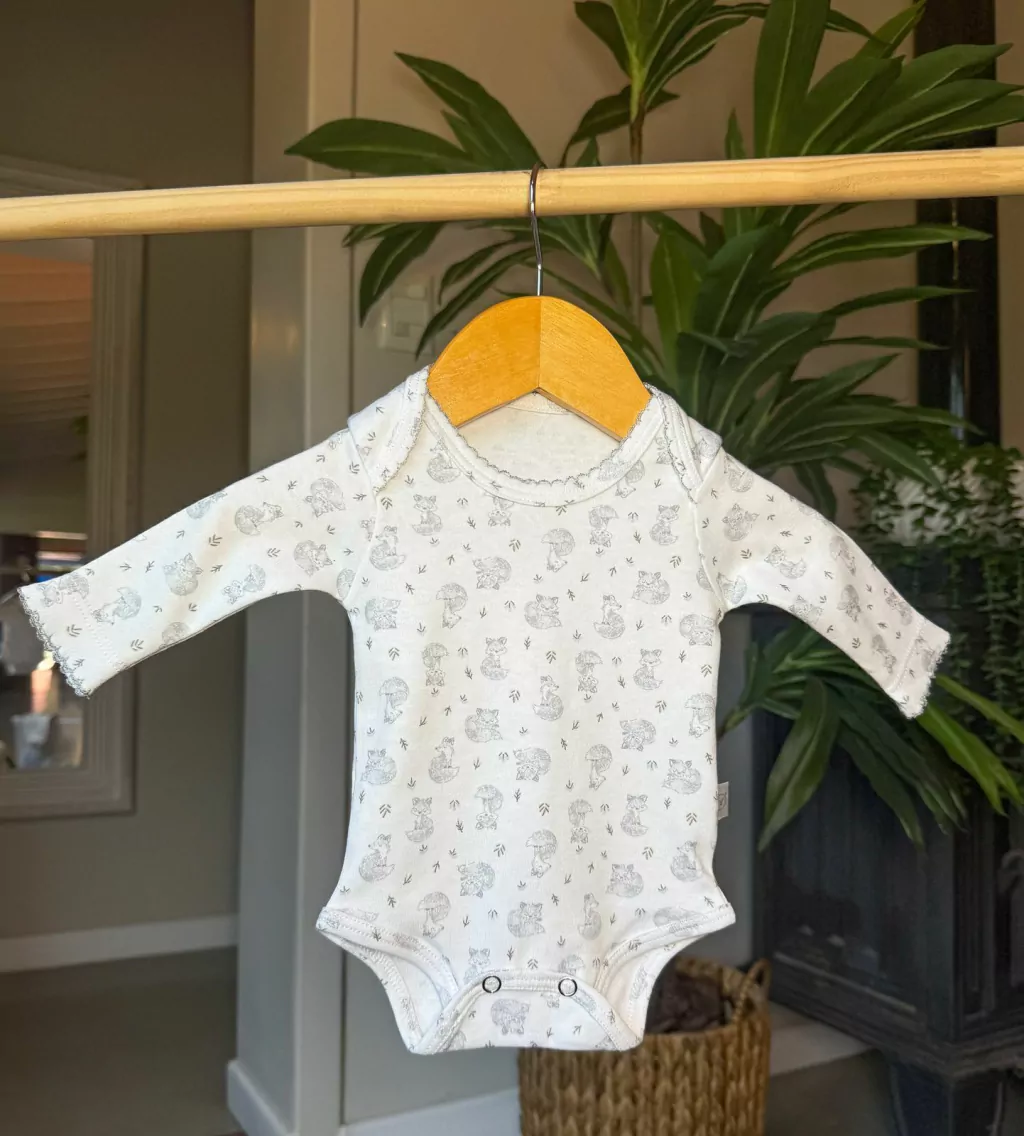 BODY RECIEN NACIDO ZORRITO GRIS – Pañalera Belyan